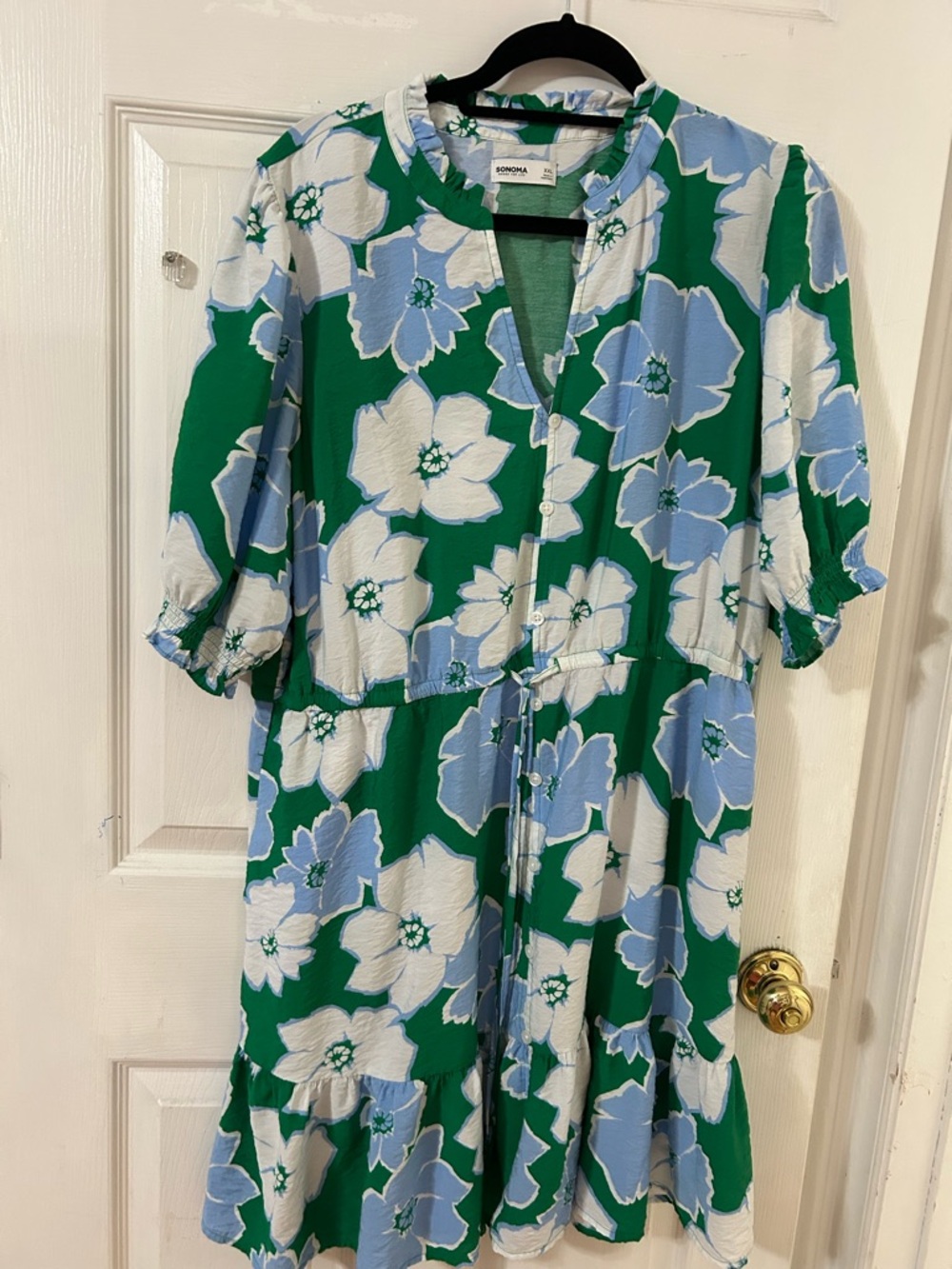 Sonoma Green Floral Button-Front Dress with Blue & White Blooms